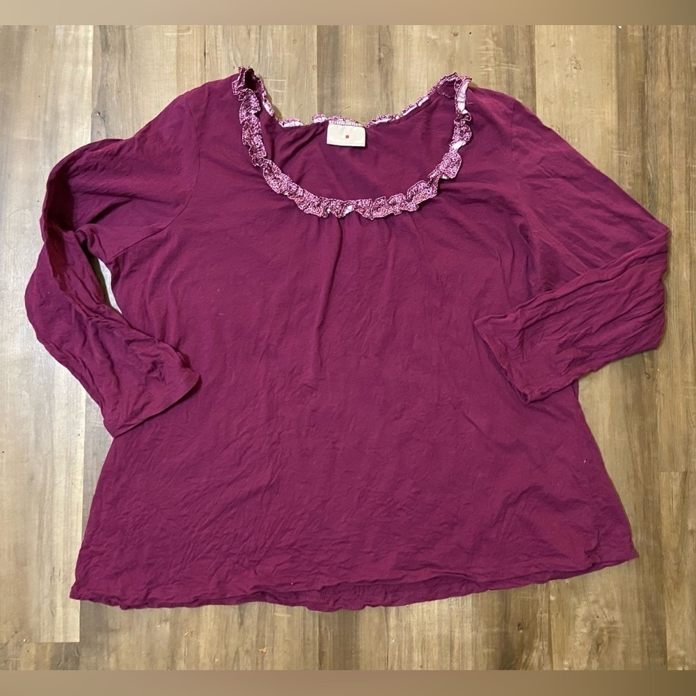 Avenue Body Plus Size 26/28 Top